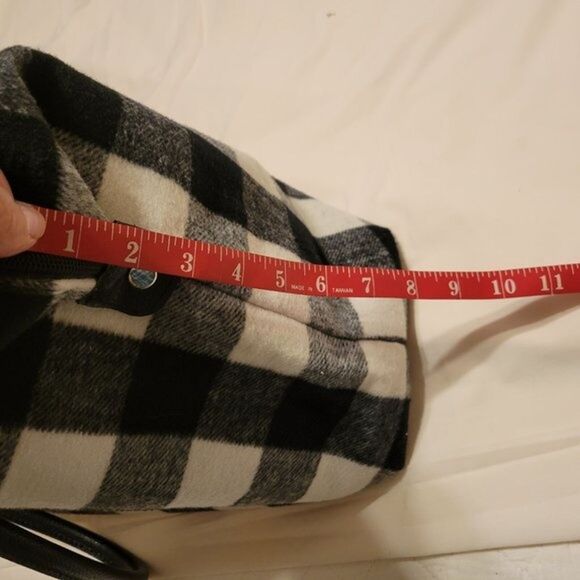 Weekender 2 piece set Black Plaid large tote small handbag - Picture 9 of 12